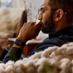 whoop 5.0/mg activity tracker 12 month membership health and fitness wearable – 24/7 activity and sleep tracker, personalized coaching, menstrual cycle insights – 14+ days battery life